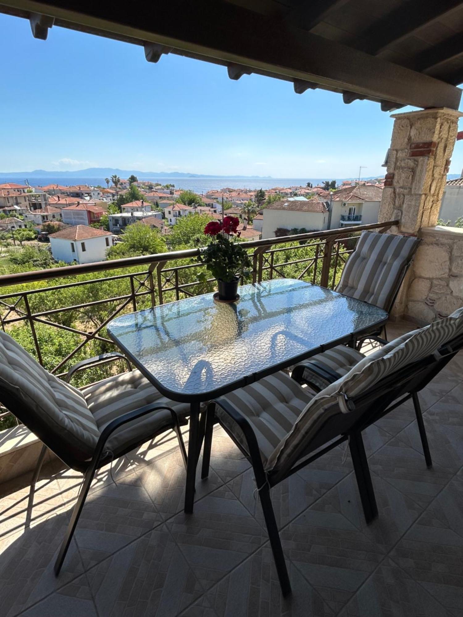 Stone House In Afytos Apartment Екстериор снимка
