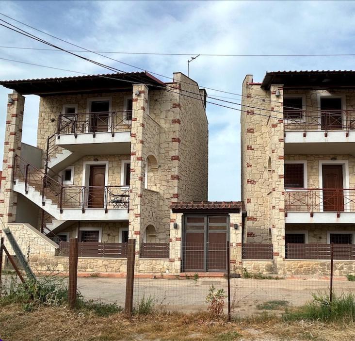 Stone House In Afytos Apartment Екстериор снимка